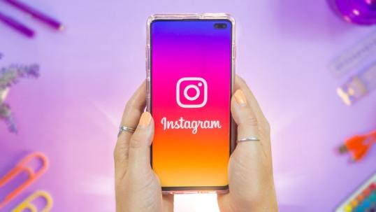 5 Instagram travel pages to follow!