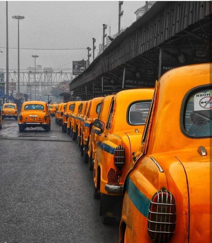 Kolkata: The city of joy, vibrance and grace
